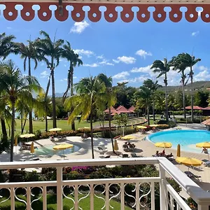Avec Piscine Et Vue - Tic Appartement